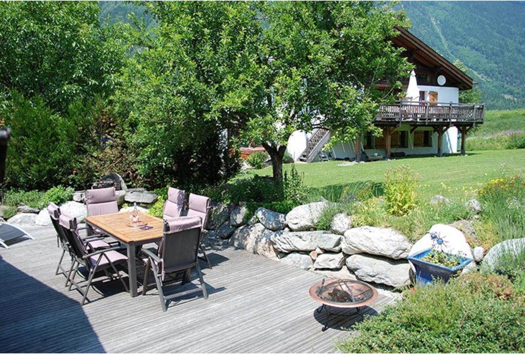Tiki Lodge - Hot Tub & Sauna Chamonix Mont Blanc Exterior foto