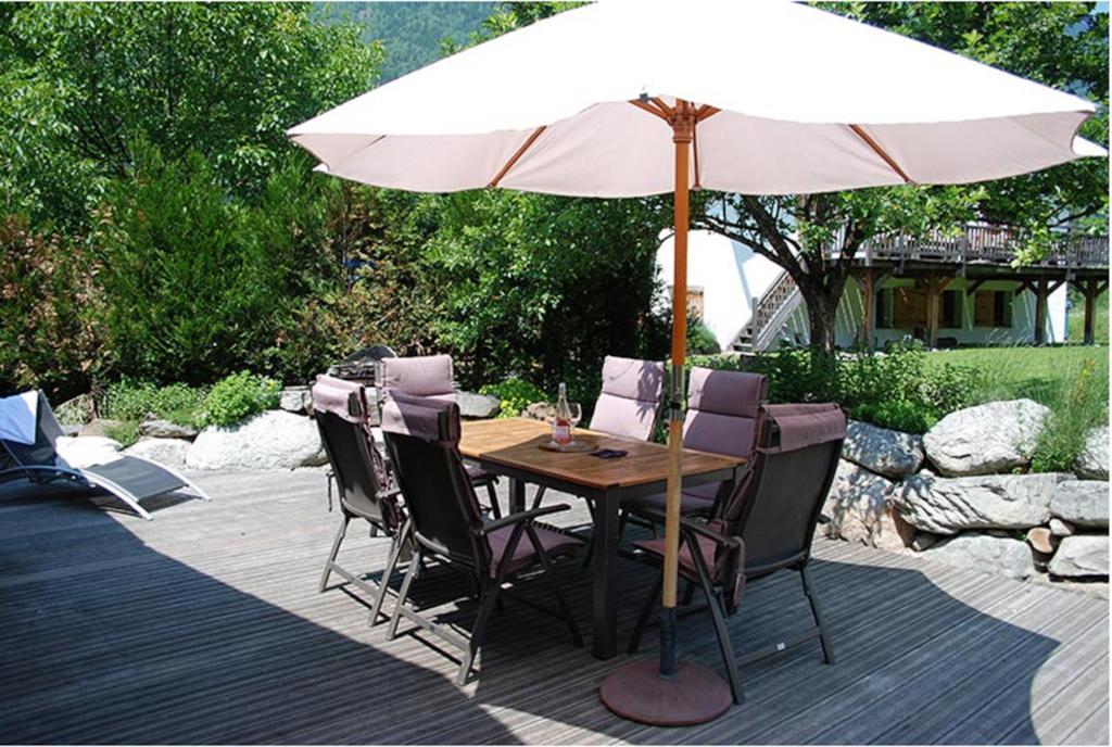 Tiki Lodge - Hot Tub & Sauna Chamonix Mont Blanc Exterior foto